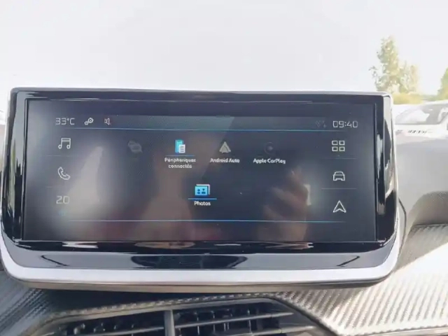 Peugeot 2008 hybrid 110 e-dcs6 — photo 19