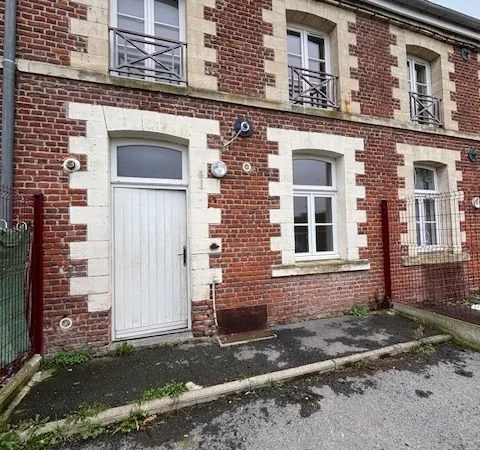 Location maison mitoyenne de type 4 de 80,38 m² - LOURCHES