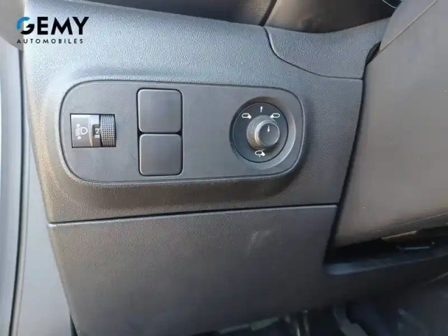 Citroën C3 puretech 110 s&amp;s eat6 — photo 13