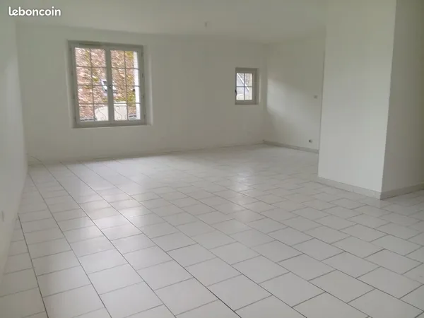 Appartement 2 pièces 64 m²