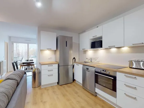 Colocation à Nanterre : Appartement de 81m2