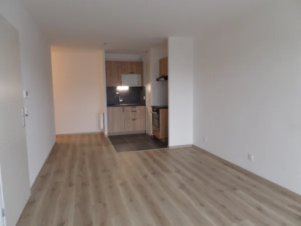 F2 récent en résidence à CORMONTREUIL
