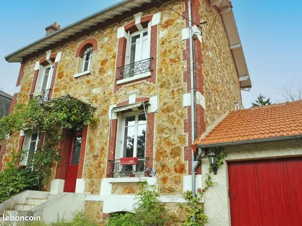 Maison 7 pièces 150 m²
