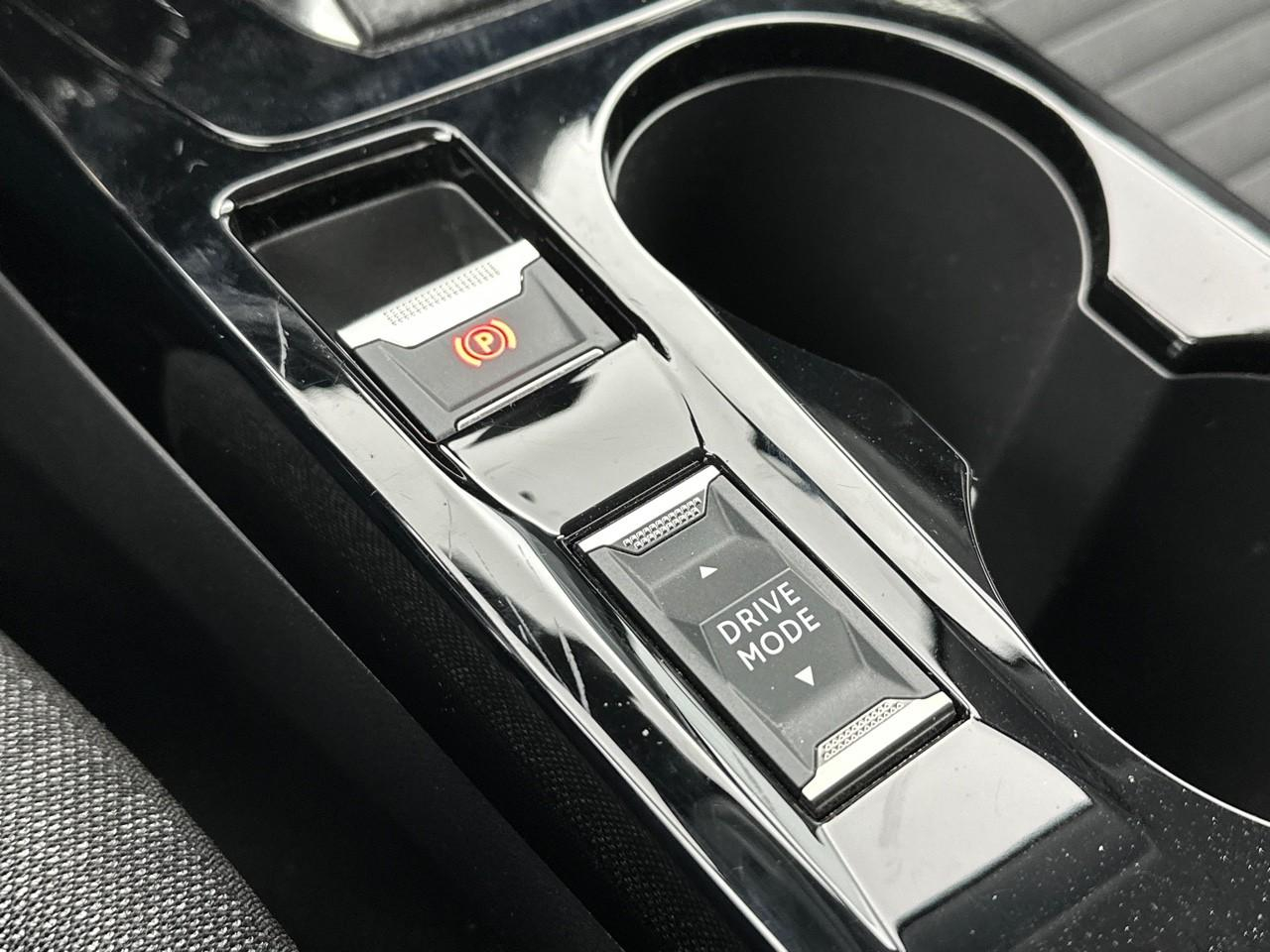 Peugeot 208 puretech 100 s&s eat8 active pack — photo 30