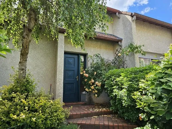Propriété 6 pièces 114 m²