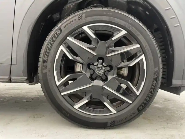 Peugeot 3008 hybrid 136 e-dcs6 — photo 44