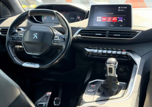 Peugeot 5008 1.2 Pure Tech 130 - GT Line – 2019 – 83881 km – Essence – Boîte Manuelle — photo 5