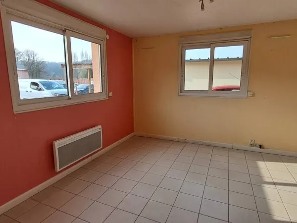 Local commercial 77 m²