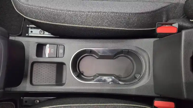 Renault Captur eco-g 100 ch — photo 45