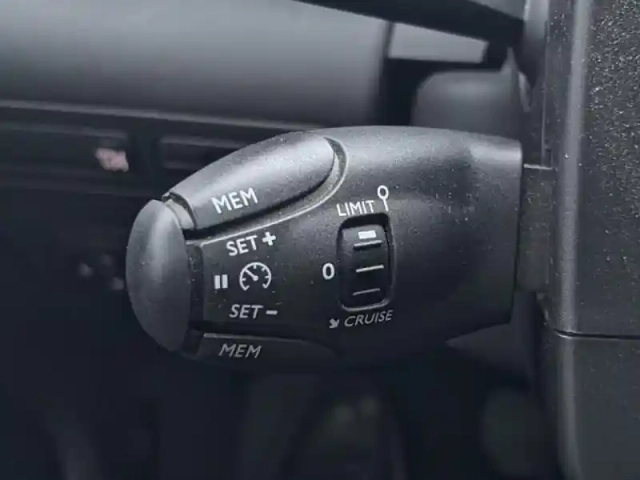 Citroën C3 Aircross puretech 130ch s&amp;s shine pack eat6 — photo 15