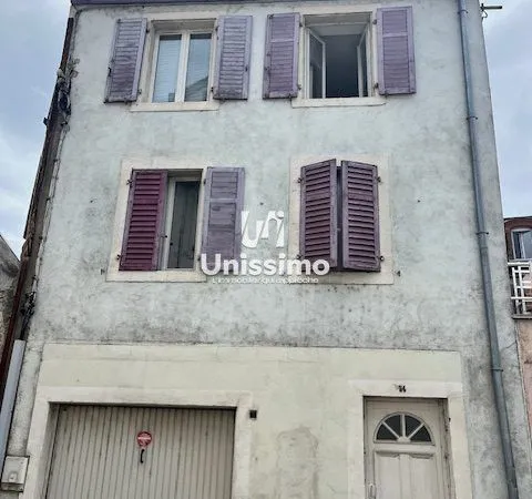Immeuble de rapport 220 m²