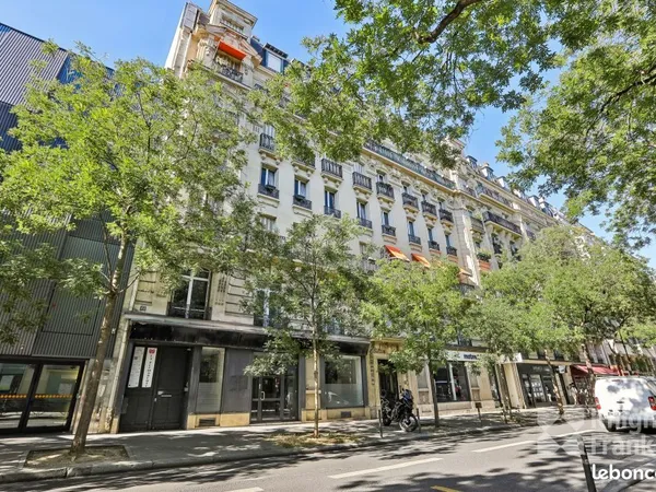Bureaux 107 m²