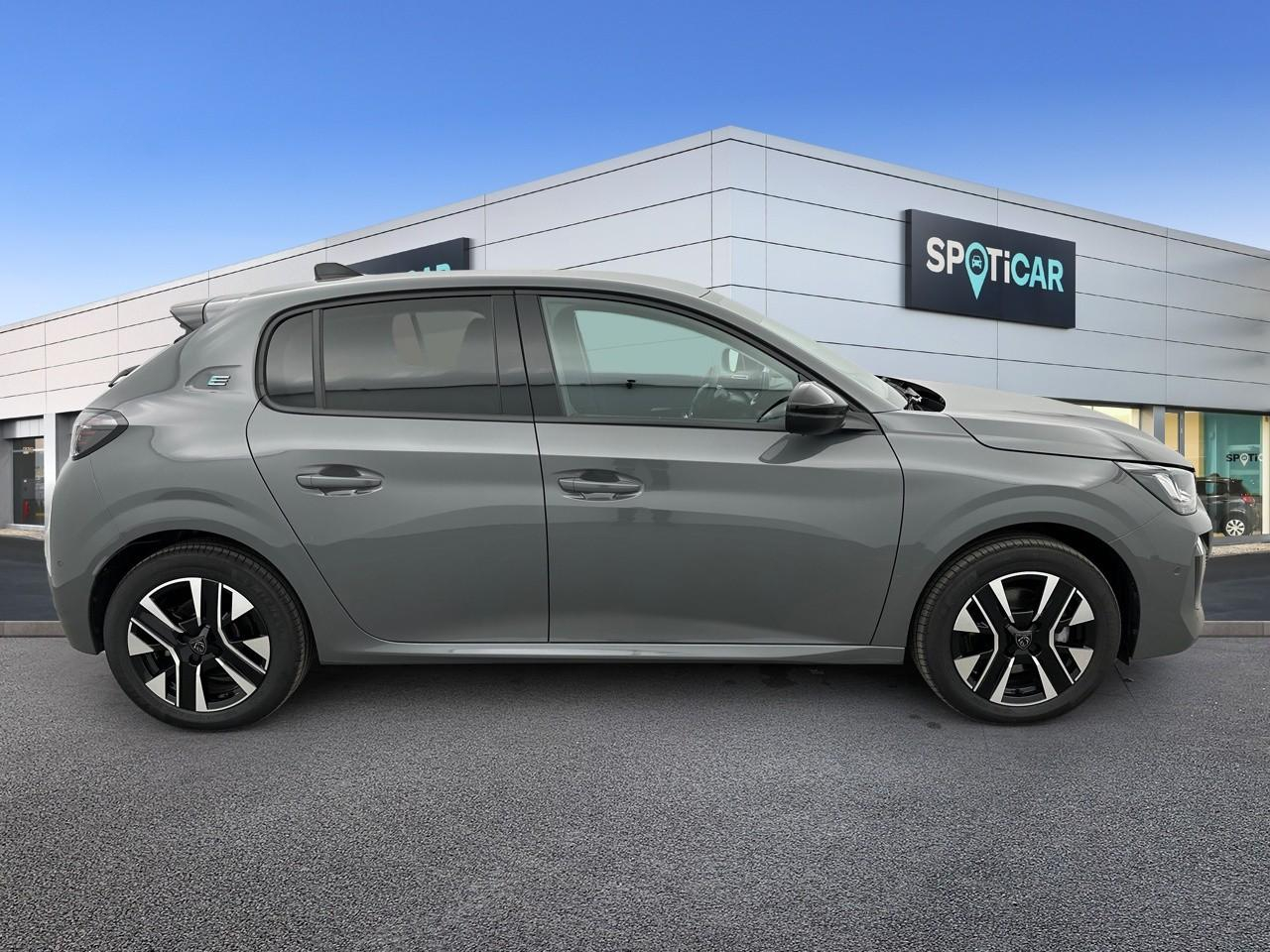 Peugeot 208 electrique 54 kwh 156ch allure — photo 4