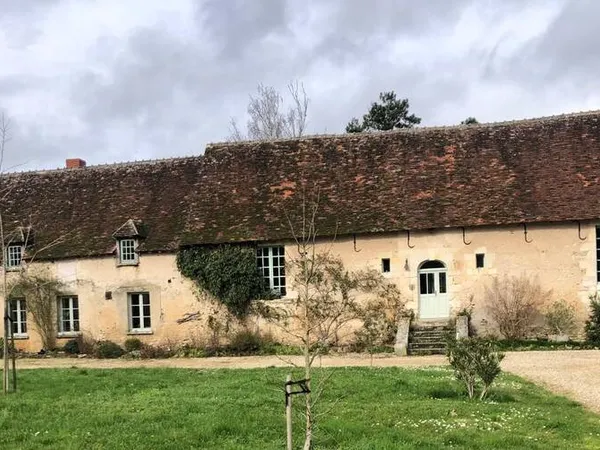 Maison 10 pièces 250 m²