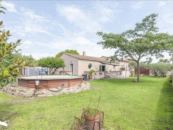Maison de plain-pied 4 pièces 100 m²