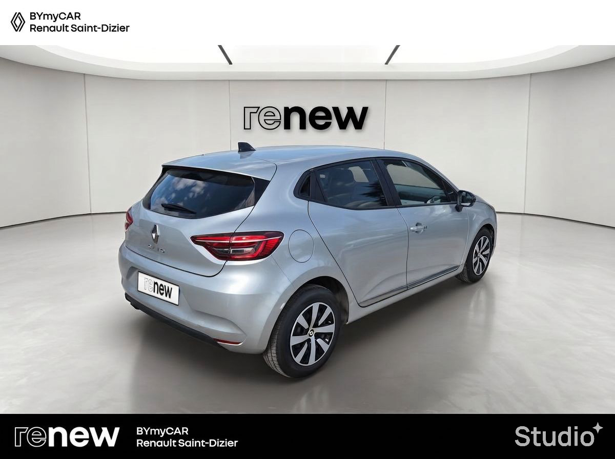 Renault Clio TCe 90 X-Tronic — photo 5