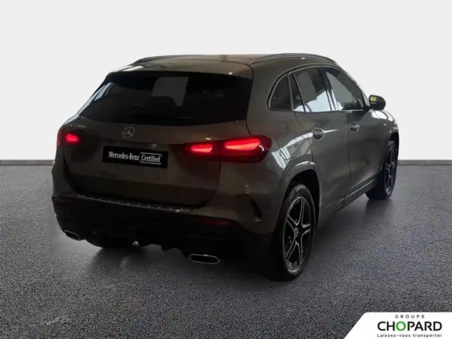 Mercedes Gla 250 e hybrid eq 8g-dct — photo 3