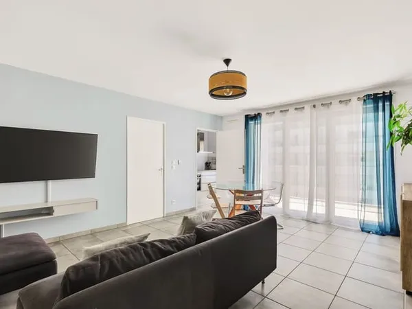 Appartement 4 pièces 77 m²