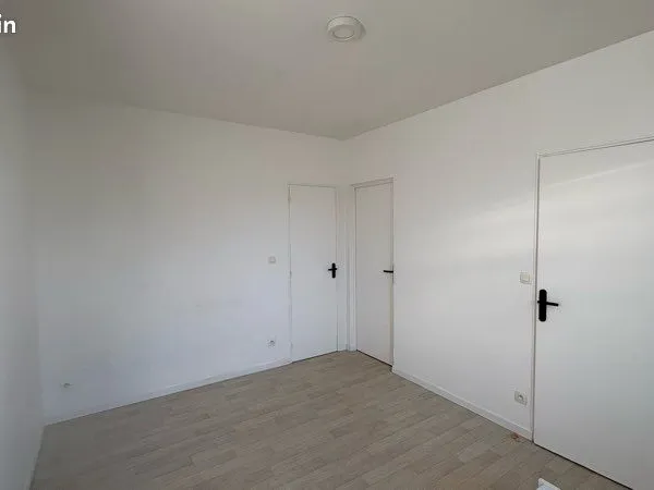 Studio meublé 22m2 650