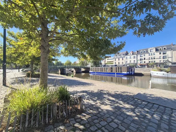 SAINT MIHIEL - Vue ERDRE ! Grand T3 avec garage
