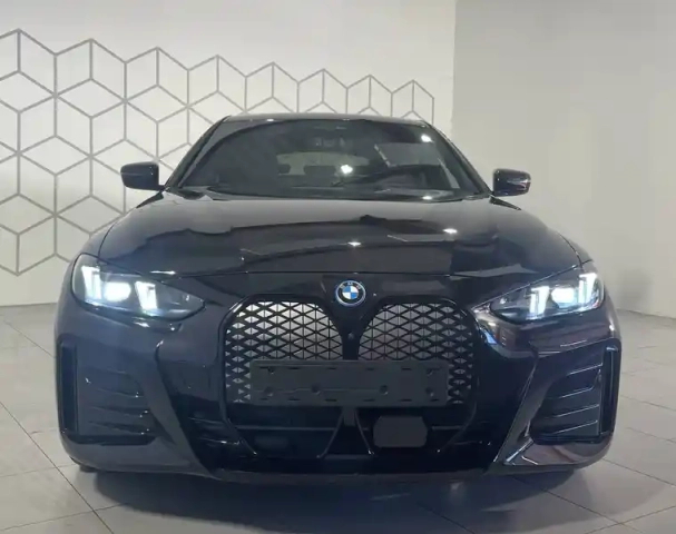 Bmw I4 edrive40 340 ch bva — photo 96