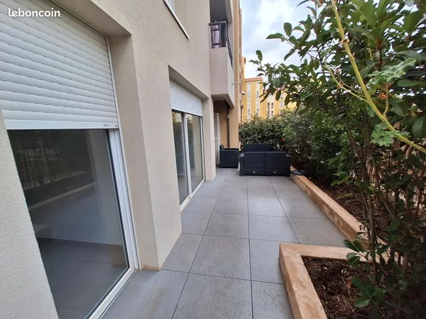 Location appartement F2 à Propriano à l'année non meublé