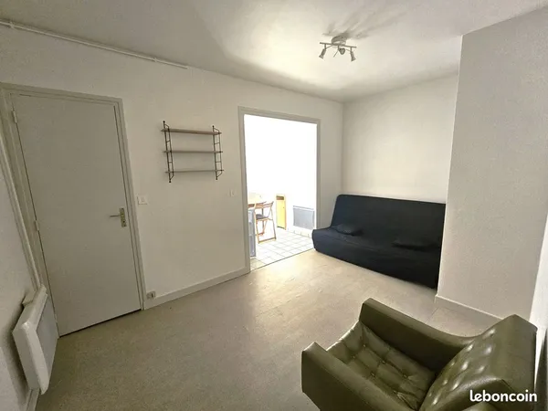 Studio 1 pièce 23 m²