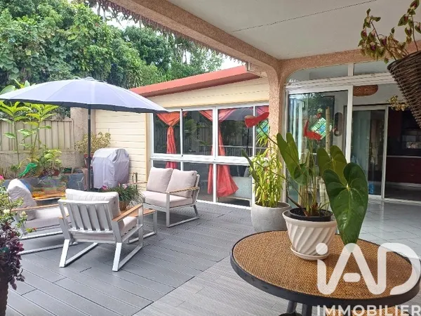 Maison 9 pièces 180 m²