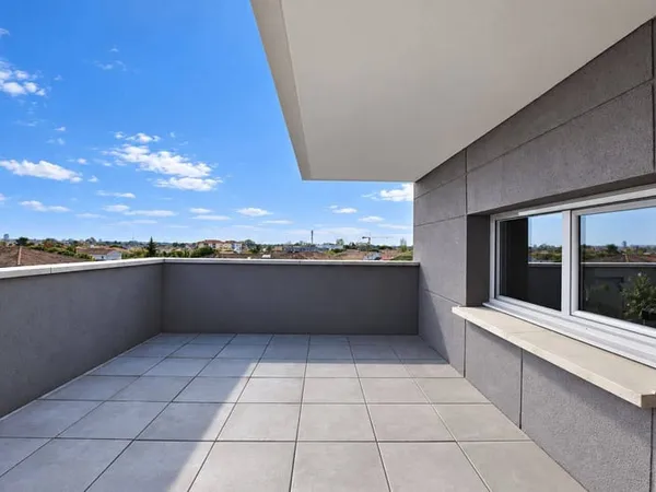Appartement 4 pièces 96 m²