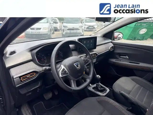 Dacia Sandero tce 90 cvt - 22 — photo 11