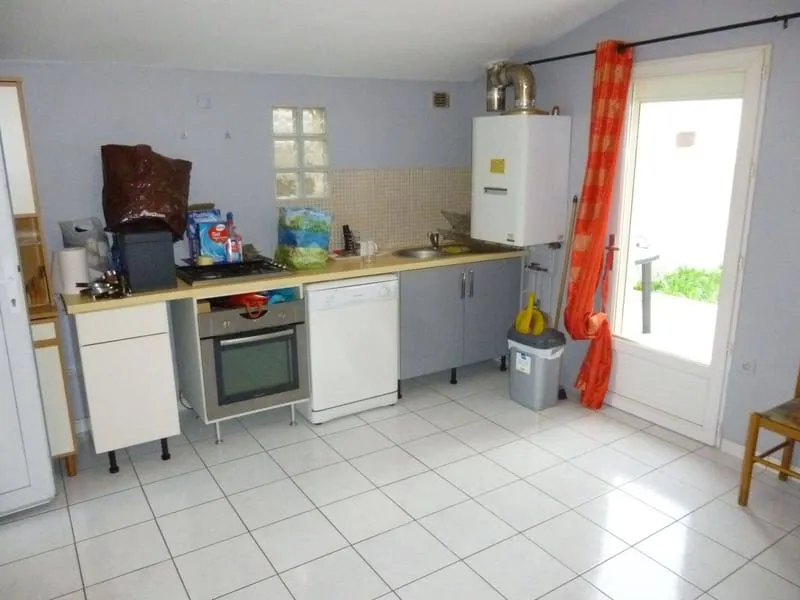 Photo 3