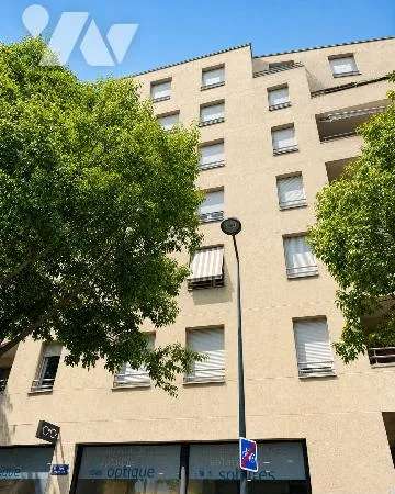 Appartement 6 pièces 103 m²