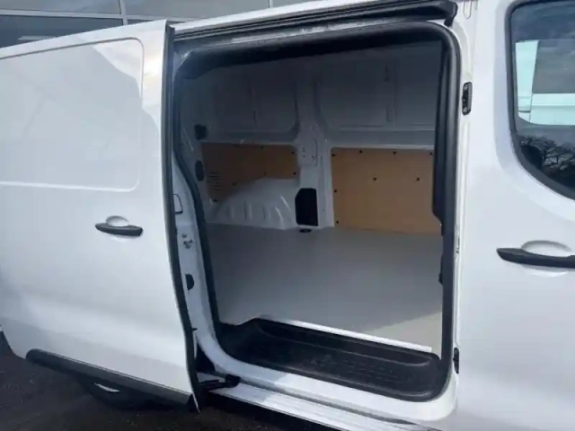 Fiat Scudo fg m 2.0 bluehdi 145ch — photo 8