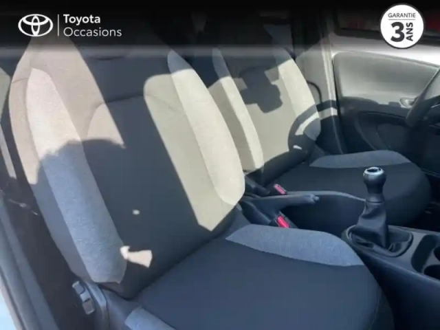Toyota Aygo X 1.0 vvt-i 72ch dynamic my24 — photo 6