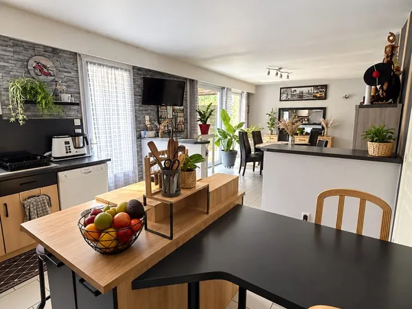 Maison 6 pièces 183 m²