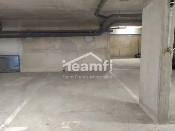 Parking 12 m²
