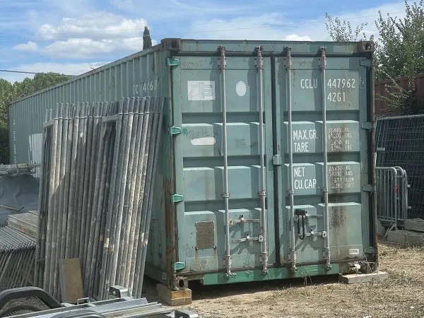 loue CONTAINER 40 PIEDS - AIX