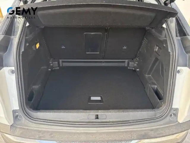Peugeot 3008 puretech 130ch s&amp;s eat8 — photo 6