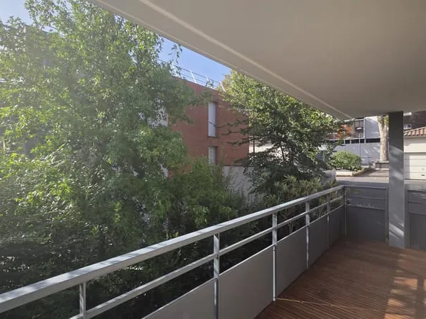 T2 - CASTANET TOLOSAN - BALCON + PARKING 2 PLACES