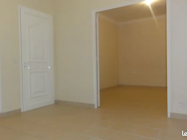 Maison sur Bousies 5 pièces de 110m² avec garage + espace extérieur