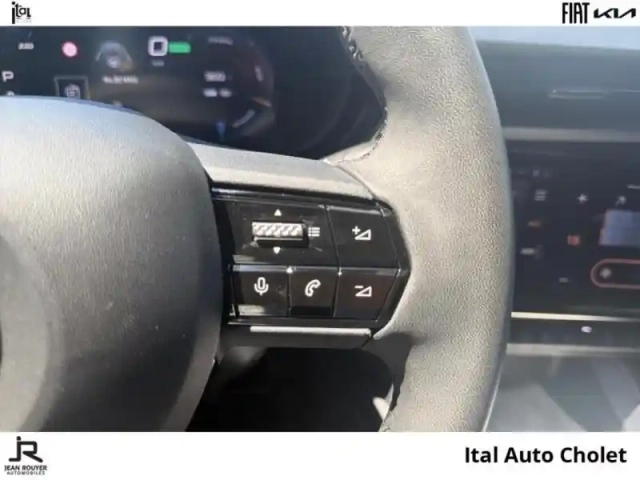 Alfa Romeo Junior elettrica 156ch techno — photo 12