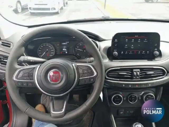 Fiat Tipo cross 1.0 firefly turbo 100ch s/s pack — photo 8