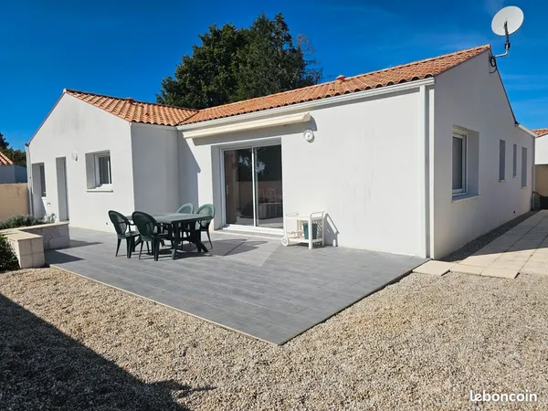 Maison 4 pièces de 104 m² à Challans - au calme, à proximité du