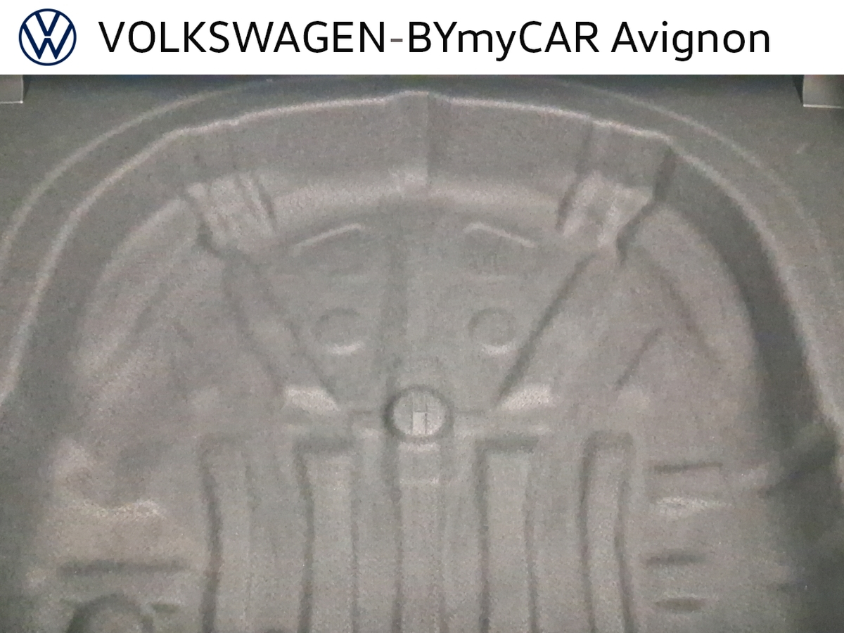 Volkswagen Golf 1.5 eTSI EVO2 116 DSG7 — photo 21