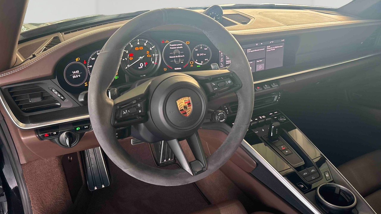 Porsche 911 Carrera 4S Cabriolet 3.0i 450 PDK — photo 10