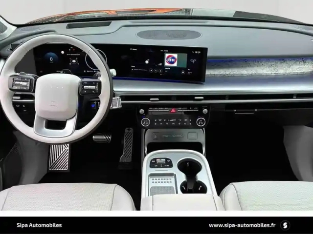 Hyundai Ioniq 9 110 kwh 428 ch htrac performance — photo 5