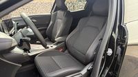 Renault Clio 1.8 E-Tech 160ch full hybrid Techno — photo 12