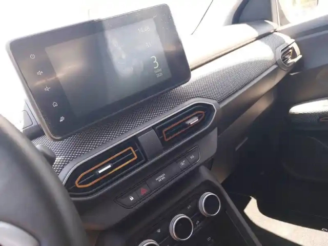 Dacia Sandero eco-g 100 — photo 6
