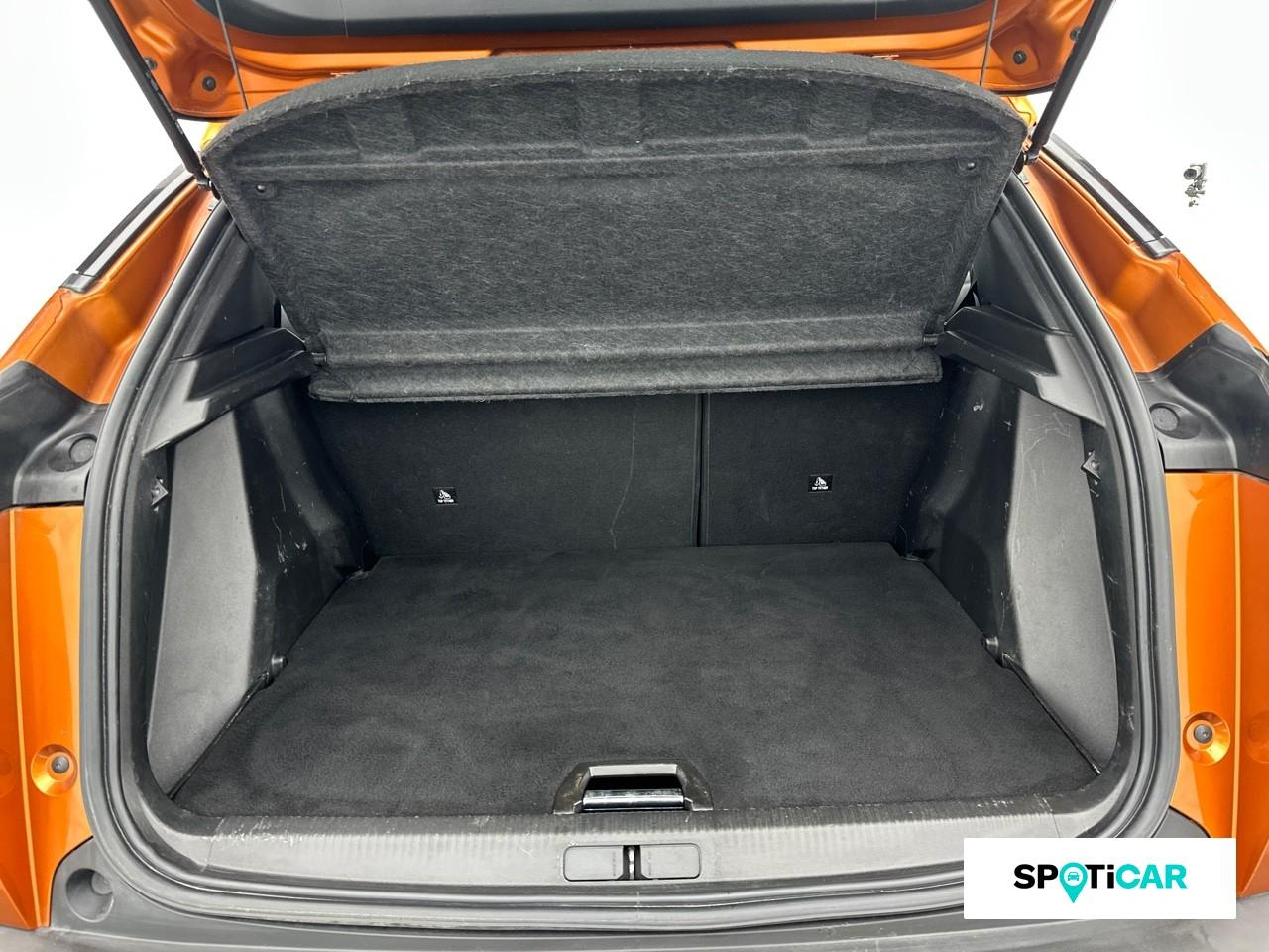 Peugeot 2008 1.2 puretech 100ch s&s allure pack — photo 6