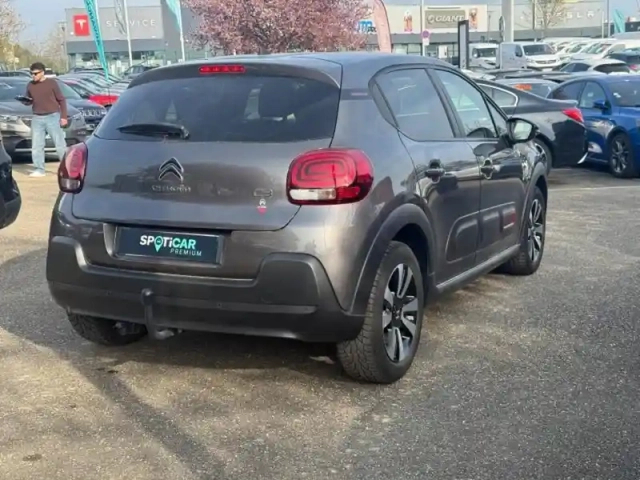 Citroën C3 1.2 puretech 110ch s&amp;s shine 120-123g — photo 2
